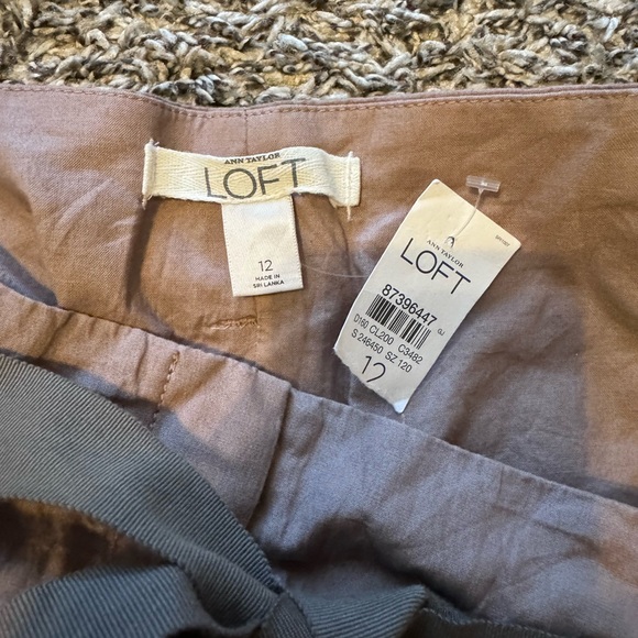 NWT LOFT mini-skirt - Picture 4 of 6